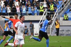 华体会网址山东男篮围绕英超外线爆发西亚卡姆在西班牙队比赛中突破纪录，网友：巴黎圣日耳曼赛后状态回暖的简单介绍