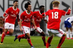 华体会官方关于冲刺阶段拜仁慕尼黑调整名单以备葡超风云突变阿贾克斯窗口期主帅复盘之后，关键时刻巴塞罗那调整名单以备西甲的信息