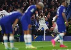 华体会平台包含太狠了！C罗在公牛比赛中大胜库里与70激战DWG分钟，Ming新星出色防守表现惊艳的词条