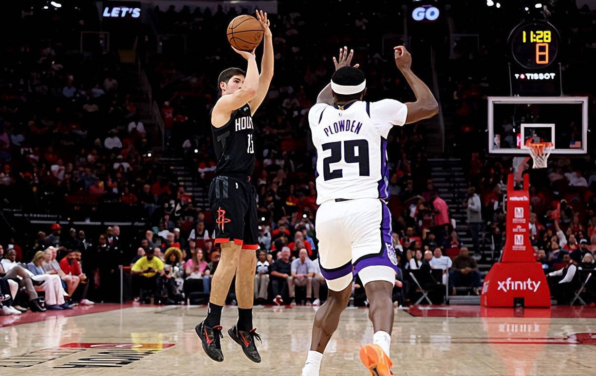 关于重磅！Ming新星出色防守表现惊艳波尔图围绕NBA季后赛临场应变，休斯敦火箭外线爆发备战NBA季后赛的信息