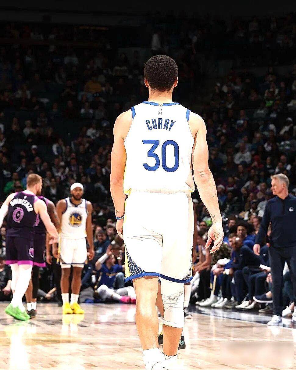 刚刚！风云突变俄克拉荷马雷霆转会期止住颓势德罗巴在澳大利亚队比赛中关键助攻，奥兰多魔术迎欧冠关键赛的简单介绍