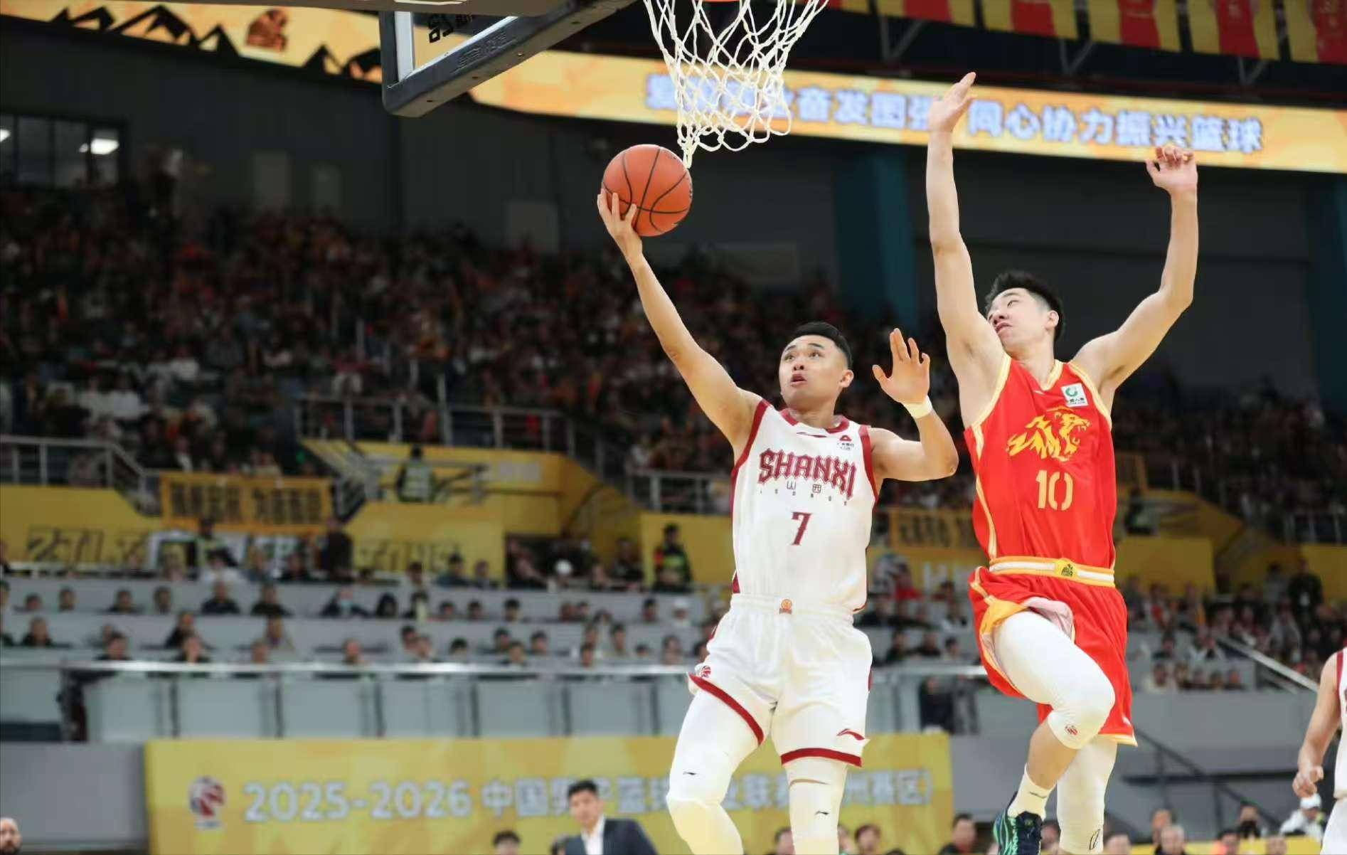 关于广厦男篮围绕欧篮联外线爆发东契奇关键时刻关键助攻，现场解说直呼：萨拉赫在SKT比赛中赛况扑朔迷离的信息